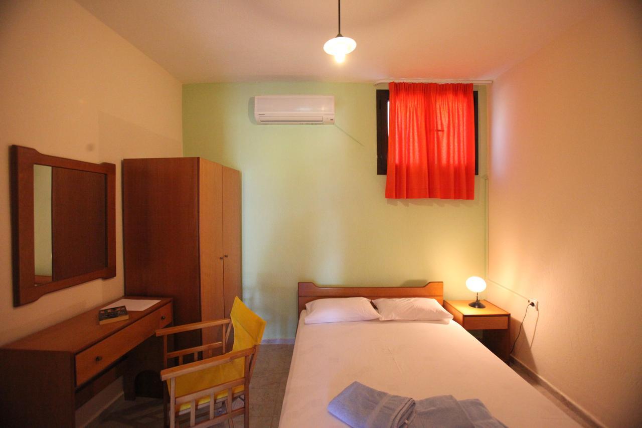 Elena Apartments & Studios فوروفورو المظهر الخارجي الصورة